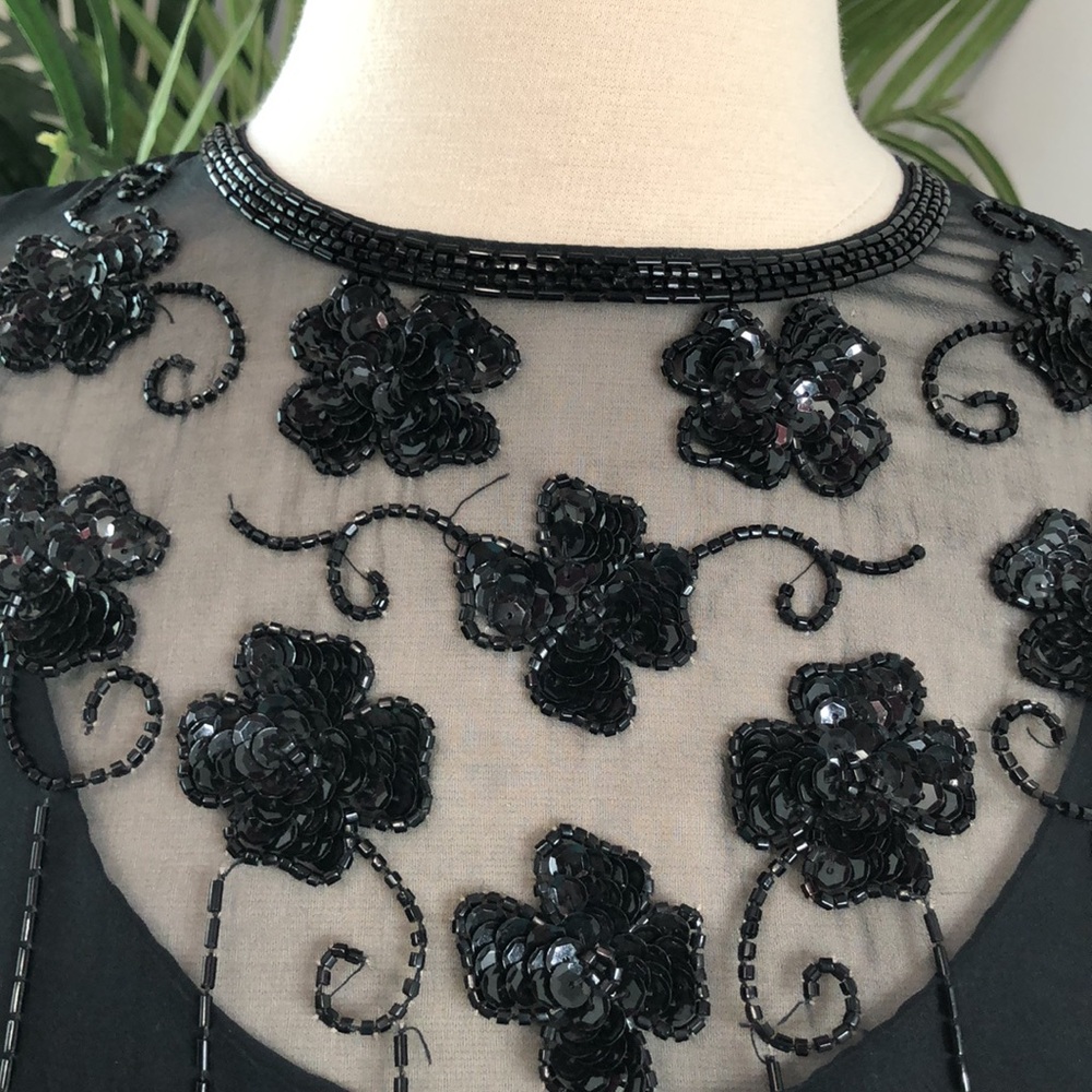 Rina diMontella Black Pleated Embellished Blouse size 12 100% silk - Picture 6 of 16